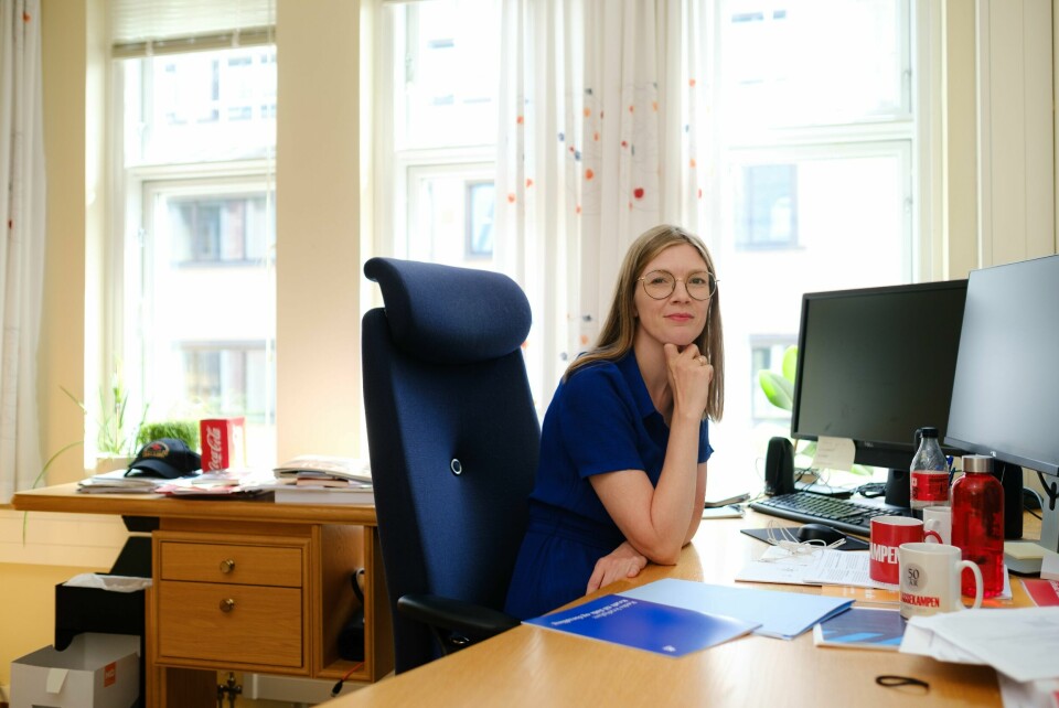 Partilederen på sitt kontor i Stortinget. Portrett av Marie Sneve Martinussen på Stortinget