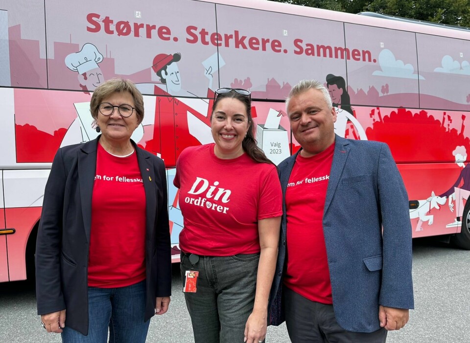 Arbeiderpartiet sliter. LO forsøker bidra med løft. Men Norge går trolig mot høyre – og Høyre – om en uke. Arbeiderpartiet sliter. LO forsøker bidra med løft. Men Norge går trolig mot høyre – og Høyre – om en uke.