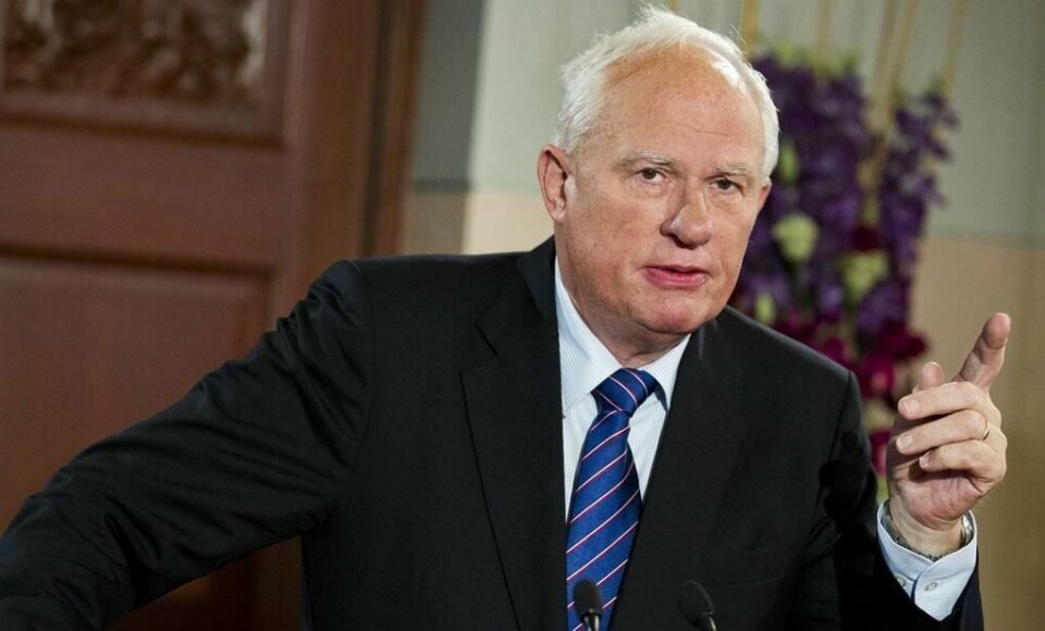 Tidligere direktør ved Det Norske Nobelinstitutt, Geir Lundestad, er død. Oslo 20141010.
Nobels fredspris 2014. Geir Lundestad, direktør ved Det Norske Nobelinstitutt, gir instrukser til pressen før vinneren av årets fredspris blir offentliggjort på Nobelinstituttet i Oslo fredag formiddag. Pakistanske Malala Yousafzai og indiske Kailash Satyarthi ble tildelt Nobels fredspris.
Foto: Vegard Wivestad Grøtt / NTB scanpix