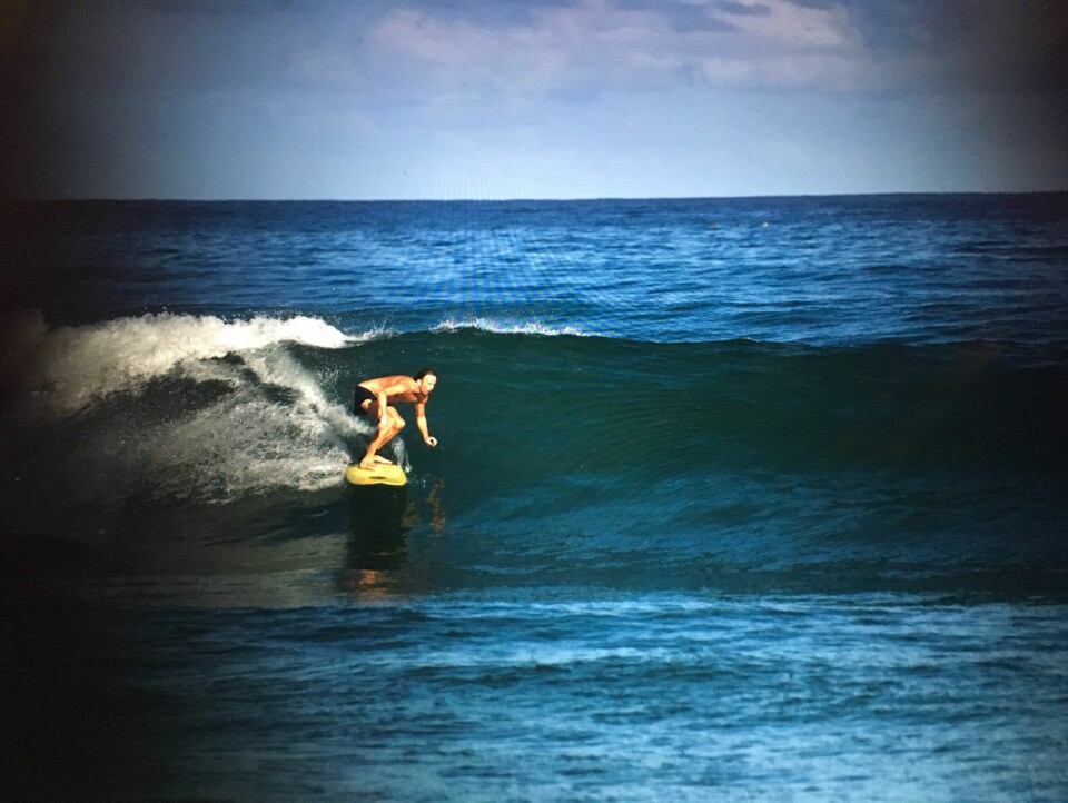 Surfer videre: Etter mange år i California har Øystein Greni blitt nesten like glad i å surfe som å skate. Surfer videre: Etter mange år i California har Øystein Greni blitt nesten like glad i å surfe som å skate.