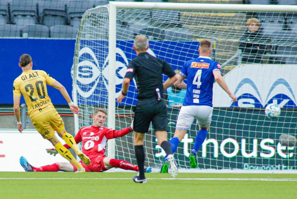Amor Layouni startet målshowet da han satte inn 1-0 før pause.