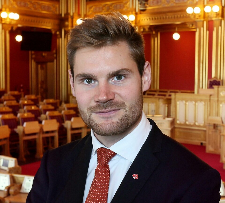 BILLIGERE FOR ALLE: Aps Nils Kristen Sandtrøen mener det er bedre å gjøre barnehage billigere for alle. FOTO: PRIVAT. BILLIGERE FOR ALLE: Aps Nils Kristen Sandtrøen mener det er bedre å gjøre barnehage billigere for alle. FOTO: PRIVAT.
