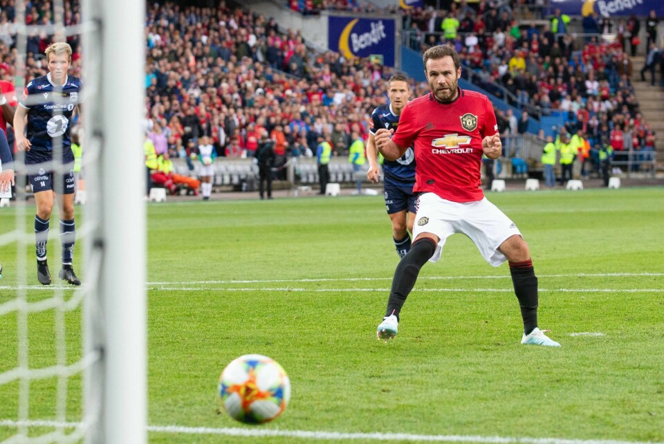 Her avgjør Juan Mata treningskampen mot Kristiansund.