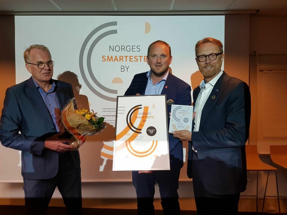 Fra venstre: Vegdirektør Bjørne Grimsrud, kommunalråd John Peter Hernes og samferdselsminister Jon Georg Dale