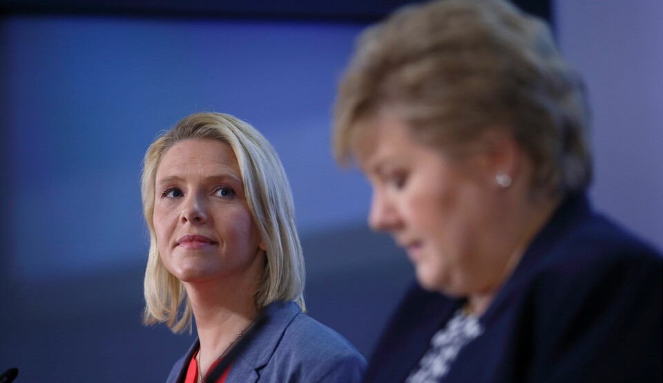 Liten støtte: Statsminister Erna Solberg mener Sylvi Listhaugs uttalelser får stå for hennes egen regning. FOTO: CORNELIUS POPPE/NTB SCANPIX Liten støtte: Statsminister Erna Solberg mener Sylvi Listhaugs uttalelser får stå for hennes egen regning. FOTO: CORNELIUS POPPE/NTB SCANPIX