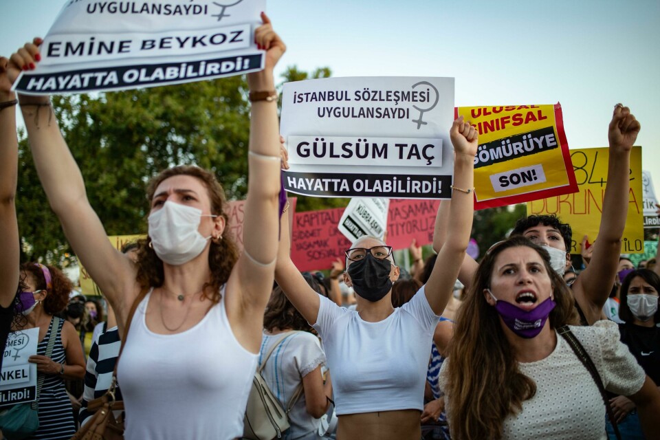 Demonstrators wearing protective face masks hold up placards with names of women during a demonstration for a better implementation of the Istanbul Convention and the Turkish Law 6284 for the protection of the family and prevention of violence against women, in Istanbul, Turkey, on August 5, 2020. (Photo by Yasin AKGUL / AFP) Demonstrators wearing protective face masks hold up placards with names of women during a demonstration for a better implementation of the Istanbul Convention and the Turkish Law 6284 for the protection of the family and prevention of violence against women, in Istanbul, Turkey, on August 5, 2020. (Photo by Yasin AKGUL / AFP)