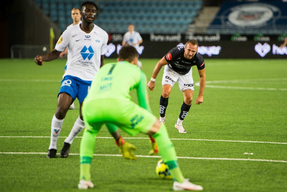 Foto: Carina Johansen / NTB scanpix Stavanger 20200829. Vikings Veton Berisha i aksjon under eliteseriekampen i fotball mellom Viking og Molde på Viking stadion.Foto: Carina Johansen / NTB scanpix