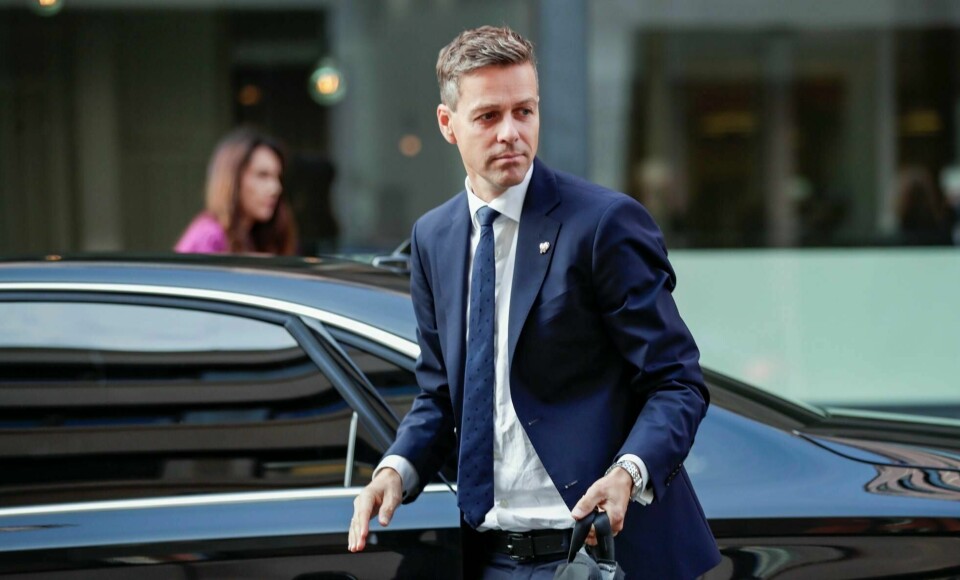 Samferdselsminister Knut Arild Hareide (KrF) mener dagens Nasjonal transportplan (NTP) er urealistisk. Flere store samferdselsprosjekter kan dermed bli kuttet.