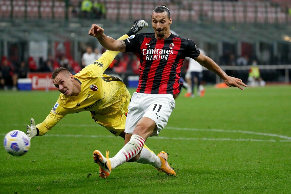 Zlatan Ibrahimovic skal være koronasmittet. Foto: Antonio Calanni / AP / NTB scanpix