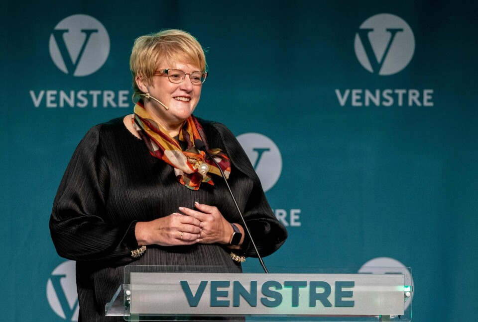 Avtroppende leder i Venstre Trine Skei Grande ønsker velkommen til Landsmøtet under landsmøtet til Venstre.