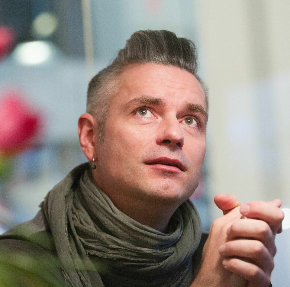 Jan Ove Ottesen synger igjen i kveld, men det kan ta enda en stund til før han er tilbake på scenen med egne konserter. FOTO: ARNE OVE BERGO Jan Ove Ottesen synger igjen i kveld, men det kan ta enda en stund til før han er tilbake på scenen med egne konserter. FOTO: ARNE OVE BERGO