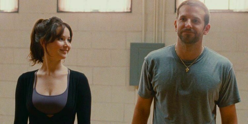 Silver Linings Playbook med Jennifer Lawrens og Bradley Cooper.