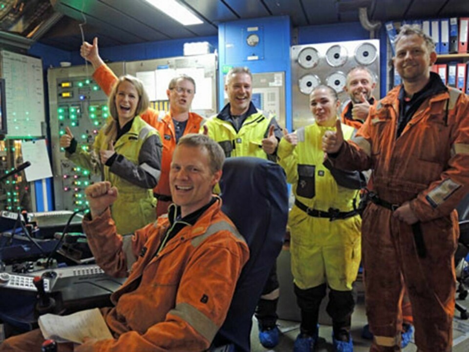 Endelig kan jubelen slippes løs på boreriggen Deepsea Atlantic (Foto: Arne Reidar Mortensen/Statoil)