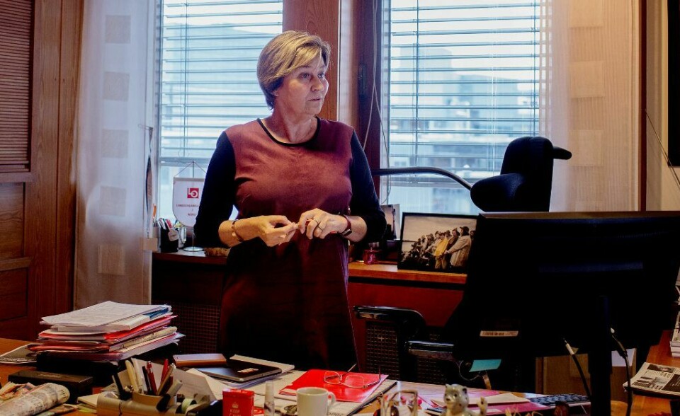 At regjeringen ikke kan erkjenne at det er en krise, er bare tøvete, mener LO-leder Gerd Kristiansen. FOTO: HILDE UNISEN At regjeringen ikke kan erkjenne at det er en krise, er bare tøvete, mener LO-leder Gerd Kristiansen. FOTO: HILDE UNISEN