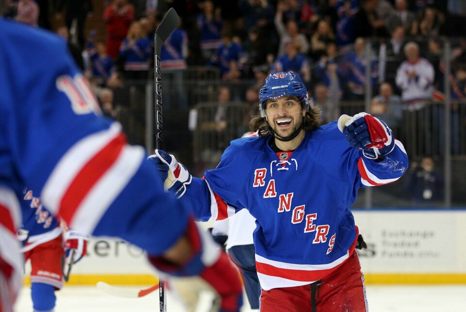 Mats Zuccarello jubler etter sin minnerike scoring i Madison Square Garden natt til tirsdag. FOTO: BRAD PENNER/USA TODAY/NTB SCANPIX