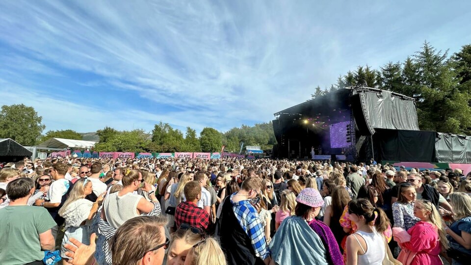 Selv om det var tusenvis samlet på Vaulen, var det også romslig og mange vannhull og matvogner å fylle opp tanken uten for mye kø. Selv om det var tusenvis samlet på Vaulen, var det også romslig og mange vannhull og matvogner å fylle opp tanken uten for mye kø.