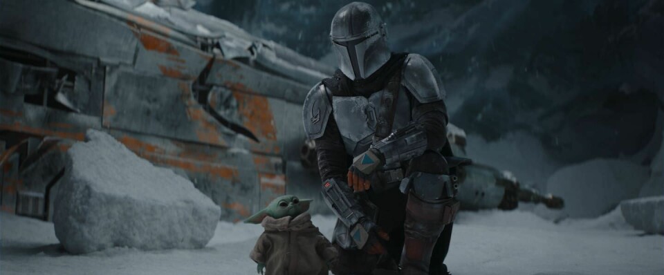 Den djerve og kompromissløse Mando og hans lille følgesvenn utgjør stor underholdning i «The Mandalorian». Den djerve og kompromissløse Mando og hans lille følgesvenn utgjør stor underholdning i «The Mandalorian».