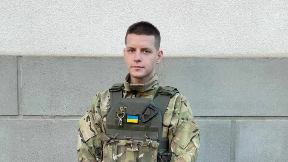 Russiske Daniil Yugoslavskiy ville kjempe på Ukrainas side i krigen, og meldte seg inn i Russian Volunteer Corps (RVC). Russiske Daniil Yugoslavskiy ville kjempe på Ukrainas side i krigen, og meldte seg inn i Russian Volunteer Corps (RVC) .