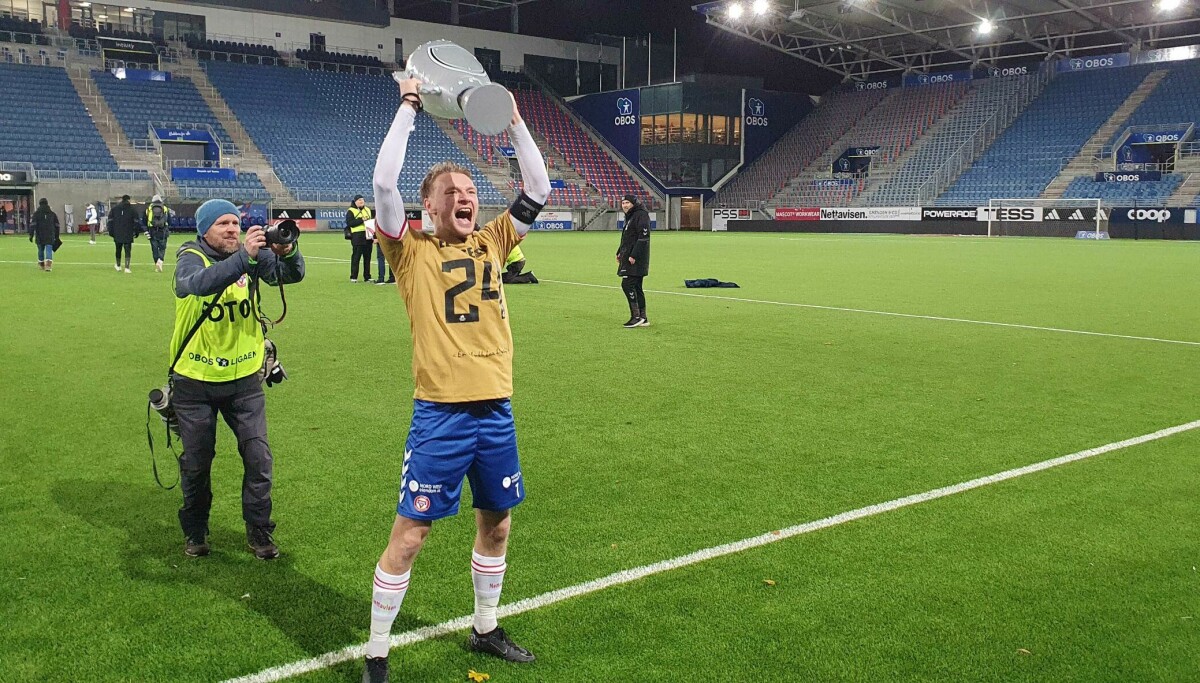 Tårene trillet da Robin Rasch i KFUM Oslo fikk oppfylt drømmen om å ...