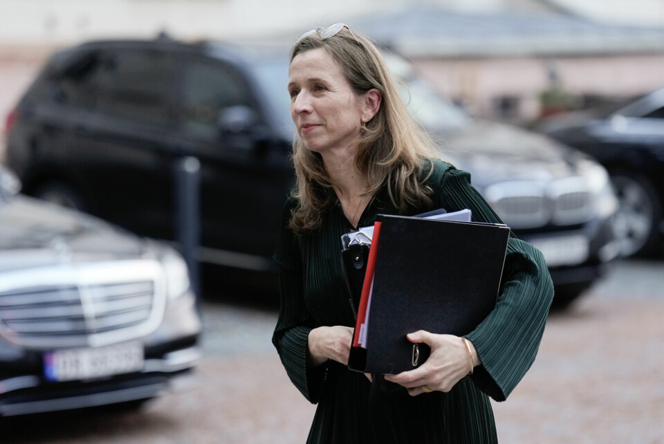 Justisminister Astri Aas-Hansen. Astri Aas-Hansen er bedt om å avklare en rekke spørsmål.