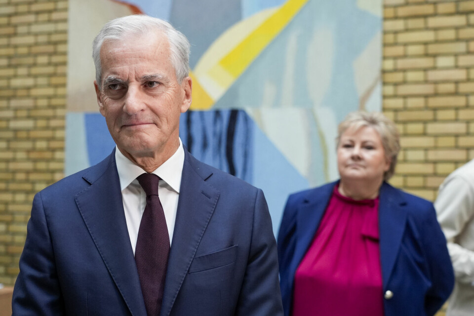Statsminister Jonas Gahr Støre (Ap) under et tidligere møte i Stortinget, der han redegjorde om den sikkerhetspolitiske situasjonen. Til høyre, Erna Solberg (H). Jonas Gahr Støre
