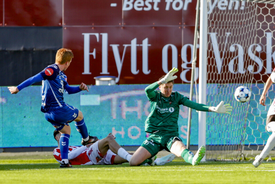 Jonas Hjorth gir KFUM Oslo ledelsen mot Tromsø i torsdagens cupkamp på Romssa Arena. Jonas Hjorth gir KFUM Oslo ledelsen mot Tromsø i torsdagens cupkamp på Romssa Arena. Foto: Rune Stoltz Bertinussen / NTB