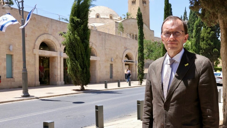 Utenriksminister Espen Barth Eide (Ap) utenfor King David hotell i Jerusalem tirsdag. Utenriksminister Espen Barth Eide (Ap) utenfor King David hotell i Jerusalem tirsdag.