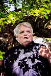 Portrett: Eirik Newth om rombransjen, Elon Musk, astrofysikk, katter og ...