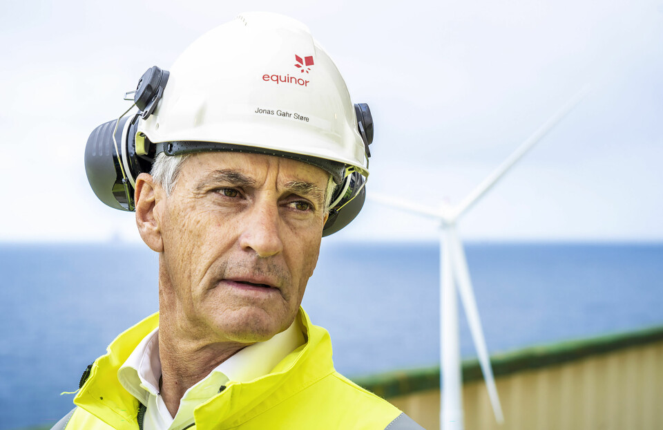Vi trenger mer vannkraft, mer vindkraft og mer solkraft. Beslutningsgrunnlaget er overutredet, nå må det fattes vedtak, skriver forfatterne av innlegget. Bildet viser statsminister Jonas Gahr Støre under åpningen av havvindparken Hywind Tampen i august 2023. Åpning av Hywind Tampen, Jonas Gahr Støre (aug 2023).