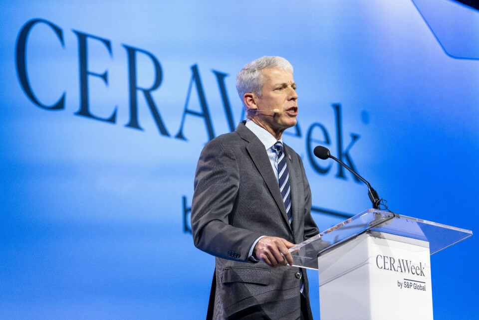 USAs energiminister Chris Wright mener global oppvarming er en bivirkning av den moderne økonomien. På CeraWeek-konferansen i Houston denne uka lovet han å øke satsingen på olje og gass. USAs energiminister Chris Wright mener global oppvarming er en bivirkning av den moderne økonomien. På CeraWeek-konferansen i Houston denne uka lovet han å øke satsingen på olje og gass Foto: Kirk Sides/Houston Chronicle via AP / NTB.