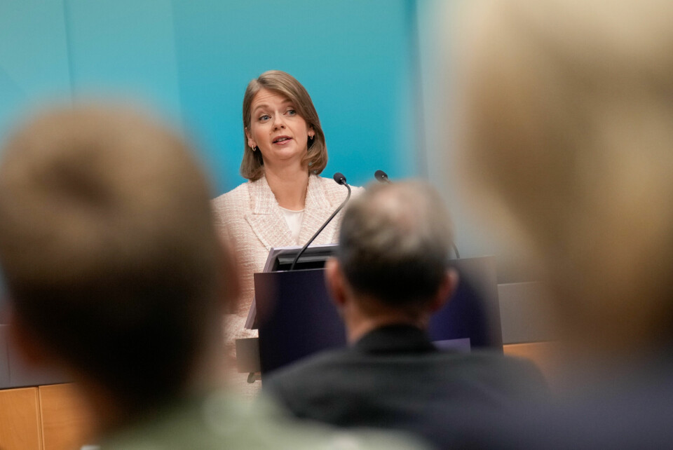 Sentralbanksjef Ida Wolden Bache holdt renta uendret ved siste rentebeslutning. De neste ti månedene venter DNB tre rentekutt. Sentralbanksjef Ida Wolden Bache holdt renta uendret ved siste rentebeslutning. De neste ti månedene venter DNB tre rentekutt. Foto: Heiko Junge / NTB