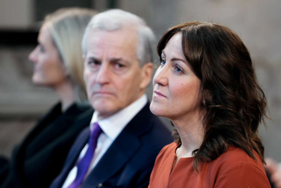 Statsminister Jonas Gahr Støre sa i politisk kvarter på NRK mandag at NHO har stort ansvar for at forhandlingene om IA-avtalen brøt sammen. Dagsavisen erfarer at arbeids- og inkluderingsminister Tonje Brenna i etterkant skal ha kontaktet partene for å beklage uttalelsene til Støre. Statsminister Jonas Gahr Støre, arbeids- og inkluderingsminister Tonje Brenna (t.h) og Justis- og beredskapsminister Emilie Enger Mehl som skal ta i mot rapporten fra Ekstremismekommisjonen. Leiar for kommisjonen Cathrine Thorleifsson presenterer arbeidet og forslaga i rapporten.