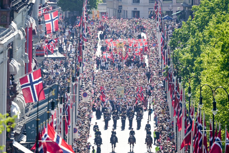 Linn Stalsberg feirer gjerne at Norge er et fritt land. Men hun sliter med nasjonalismen som kan ta for stor plass på 17. mai. Linn Stalsberg feirer gjerne at Norge er et fritt land. Men hun sliter med nasjonalismen som kan ta for stor plass på 17. mai.