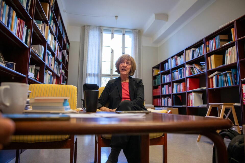 – Saken er nærmest blottet for formelle vedtak, sier jussprofessor Kirsten Sandberg.(Kenneth Stensrud) Kirsten Sandberg, norsk professor ved Institutt for offentlig rett ved Det juridiske fakultet ved Universitetet i Oslo (UiO). Ekspert på barnerett.