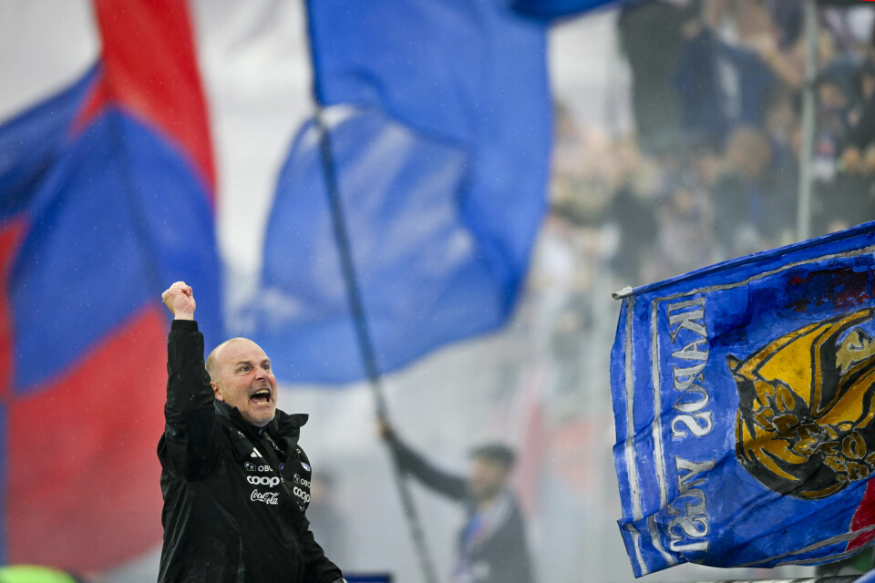 Geir Bakke og Vålerenga tar imot Viking i sin første kamp i comebacket til Eliteserien 2025. Vålerenga-trener Geir Bakke kunne juble for seier mot Lyn lørdag. Foto: Annika Byrde / NTB