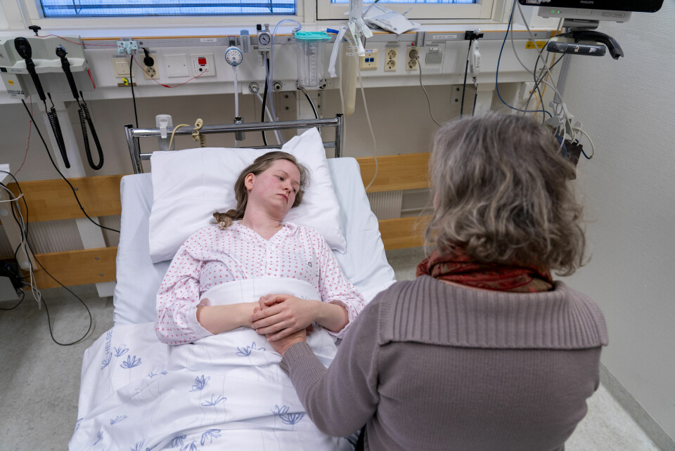 Omsorg er vesentlig for at samfunnet fungerer, men overses i økonomiske statistikker. Hvordan kan man måle verdien av å ta vare på andre mennesker, spør spaltisten. Bildet er et illustrasjonsfoto. Omsorg er vesentlig for at samfunnet fungerer, men overses i økonomiske statistikker. Hvordan kan man måle verdien av å ta vare på andre mennesker, spør spaltisten.