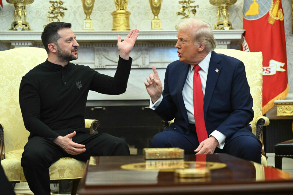 Med Donald Trumps gjeninnsettelse er dogmet om NATO og USA som vår sikkerhetsgarantist blitt åpent utfordret, skriver Johan Kristian Meyer. Bildet er fra møtet mellom Trump og Volodymyr Zelenskyj i Washington i slutten av februar. Møtet mellom Donald Trump og Volodymyr Zelenskyj i Washington 28. februar, 2025.