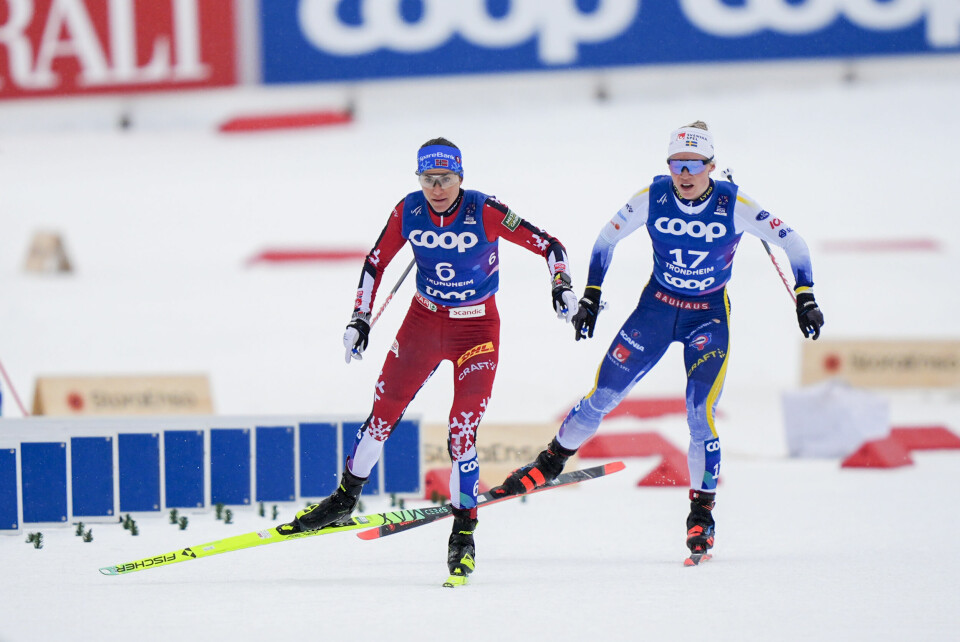 Heidi Weng ble felt av Jonna Sundling underveis på 20km skiathlon, og var etter løpet kraftig irritert på sin svenske kollega Heidi Weng ble felt av Jonna Sundling underveis på 20km skiathlon, og var etter løpet kraftig irritert på sin svenske kollega