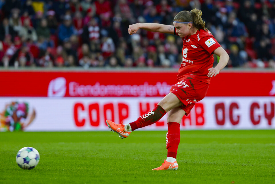 Signe Gaupset fortsetter å herje for Brann. Her fra klubbens 3-0-seier hjemme mot RBK tidligere i år. Signe Gaupset var den store spilleren da serieleder Brann tok en ny seier. Foto: Paul Sigve Amundsen / NTB