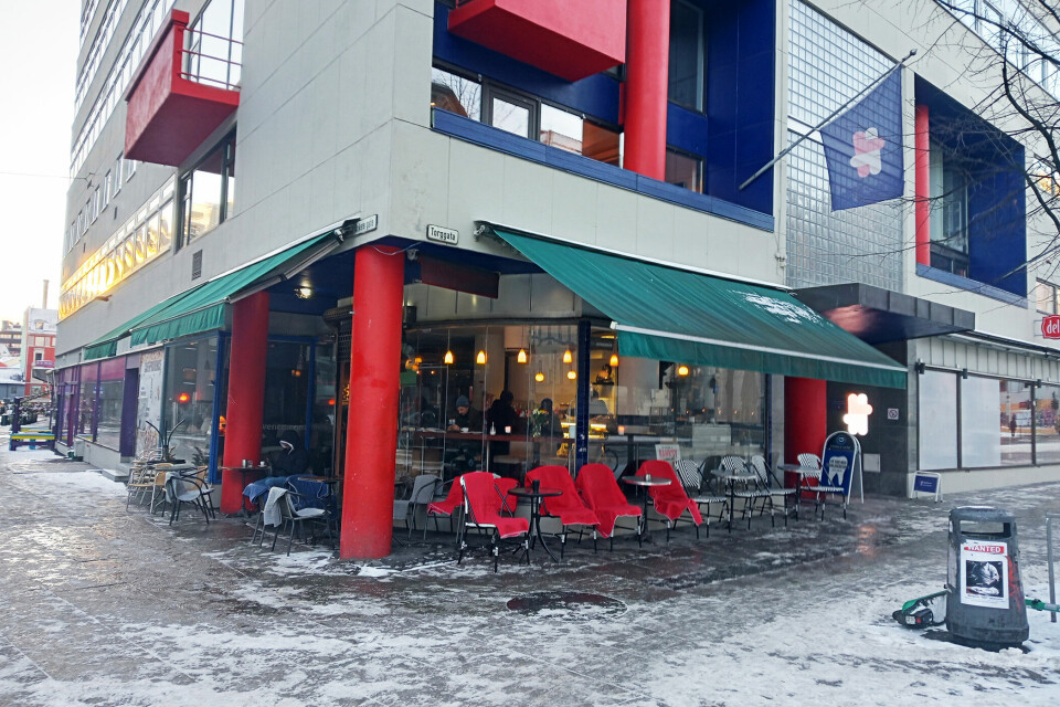 Café Provence i Oslo er et godt eksempel på en liten kafé som det så sårt er behov for i en by hvor mangfold i ordets egentlige betydning knapt nok finnes lenger, skriver Geir Lima. Café Provence i Oslo