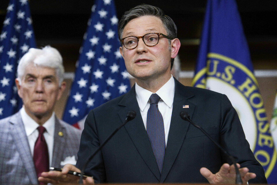 Speaker i Representantenes hus, Mike Johnson, klarte å hale president Trumps store kutt- og skattepakke i land med minste flertall mulig. Speaker Mike Johnson i Representantenes hus har hatt som ambisjon å få pakken, kalt «The One Big Beautiful Bill Act», vedtatt i løpet av denne uken Foto: Rod Lamkey / AP / NTB