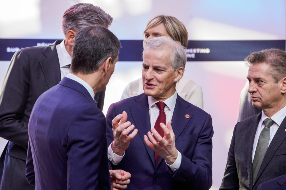 I en tid der barrierer mellom land og regioner gjenoppstår, må vi fastholde vår kontaktpolitikk, der vi snakker med (nesten) alle, skriver Andreas Motzfeldt Kravik. Bildet viser statsminister Jonas Gahr Støre på toppmøtet om Ukraina i Paris i slutten av mars. Jonas Gahr Støre under toppmøtet i Paris (27. mars 2025), der temaet var krigen i Ukraina og sikkerhetssituasjonen i Europa. Foto: Ole Berg-Rusten/NTB