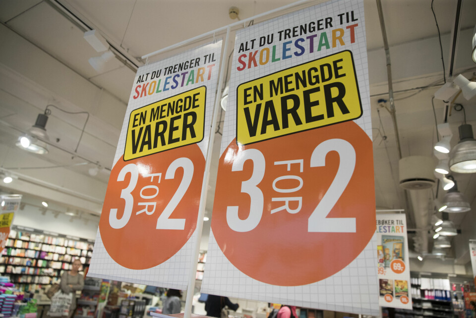 Både med 3 for 2 og med gratis frakt over et beløp, blir du lurt til å bruke mer penger enn du hadde tenkt, skriver Hilde Nagell. Både med 3 for 2 og med gratis frakt over et beløp, blir du lurt til å bruke mer penger enn du hadde tenkt, skriver Hilde Nagell.