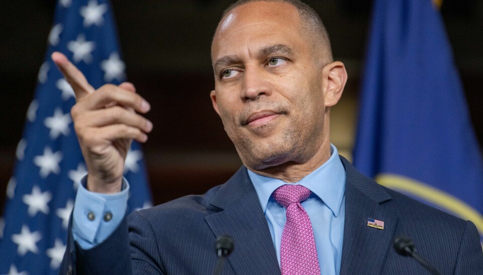 Demokratenes minoritetsleder i Representantenes hus Hakeem Jeffries mener mennesker vil dø som følge av loven, hvis den blir vedtatt.(Kevin Wolf/AP/NTB/AP) Demokratenes minoritetsleder i Representantenes hus Hakeem Jeffries mener mennesker vil dø som følge av loven, hvis den blir vedtatt.