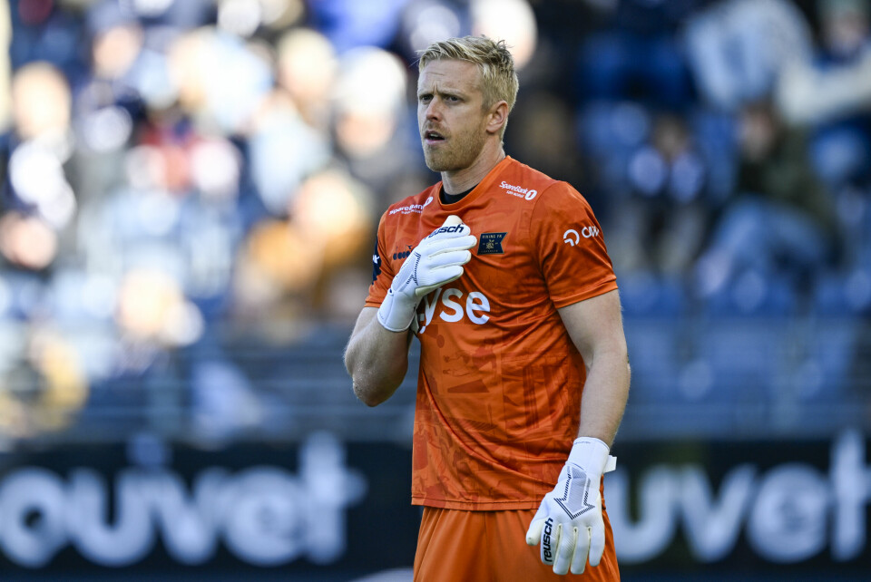 Vikings keeper Arild Østbø holdt nullen etter at Thomas Kinn kom for sent til kamp og ble vraket Vikings keeper Arild Østbø under eliteseriekampen i fotball mellom Viking og Sarpsborg søndag. Foto: Carina Johansen / NTB.