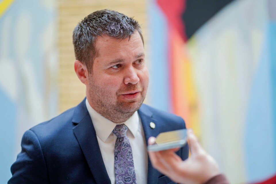 Geir Pollestad (Sp) i Vandrehallen i Stortinget i forbindelse med at revidert statsbudsjett blir lagt frem torsdag.(Ole Berg-Rusten/NTB) Geir Pollestad