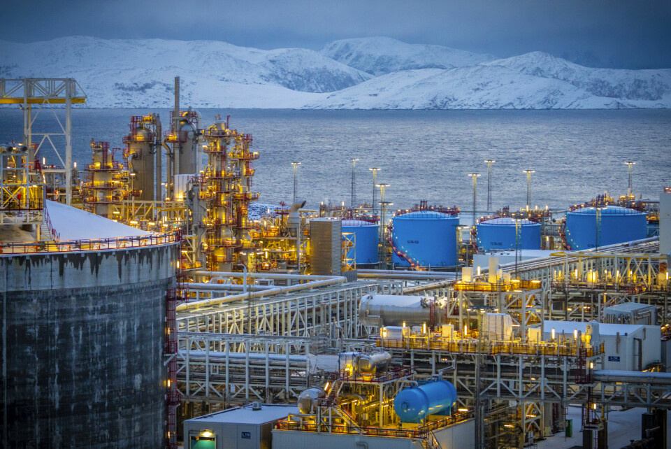 Tirsdag skal Stortinget behandle forslag om å stanse elektrifiseringen av Melkøya. Den planlagte elektrifiseringen av gassanlegget på Melkøya blir også tema på Senterpartiets landsmøte. Foto: Ole Berg-Rusten / NTB