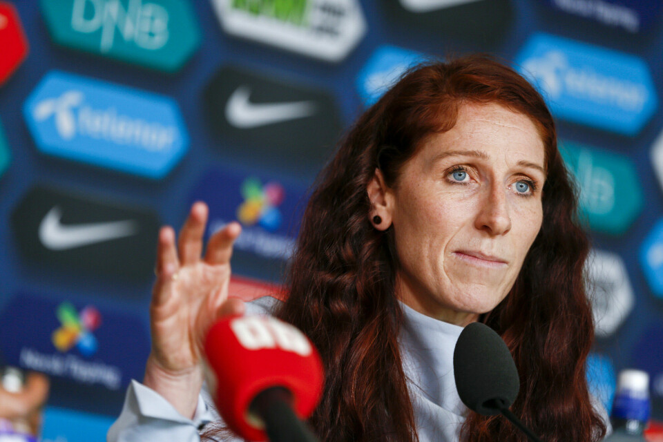 Mens volden vedvarer i breddefotballen, skyver Norges Fotballforbund oss foran seg i sin enslige kamp for videodømming i Eliteserien, skriver Atle G. Sandvand. Bildet viser fotballpresident Lise Klaveness. Lise Klaveness, president i Norges Fotballforbund (NFF).