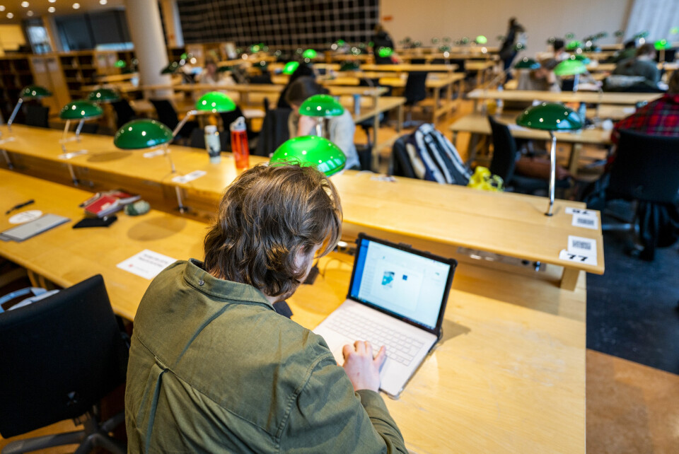 SV vil knytte studiestøtten til grunnbeløpet (G) i folketrygden. Det skal bli lettere å studere mens man får dagpenger. Illustrasjonsfoto: Håkon Mosvold Larsen / NTB