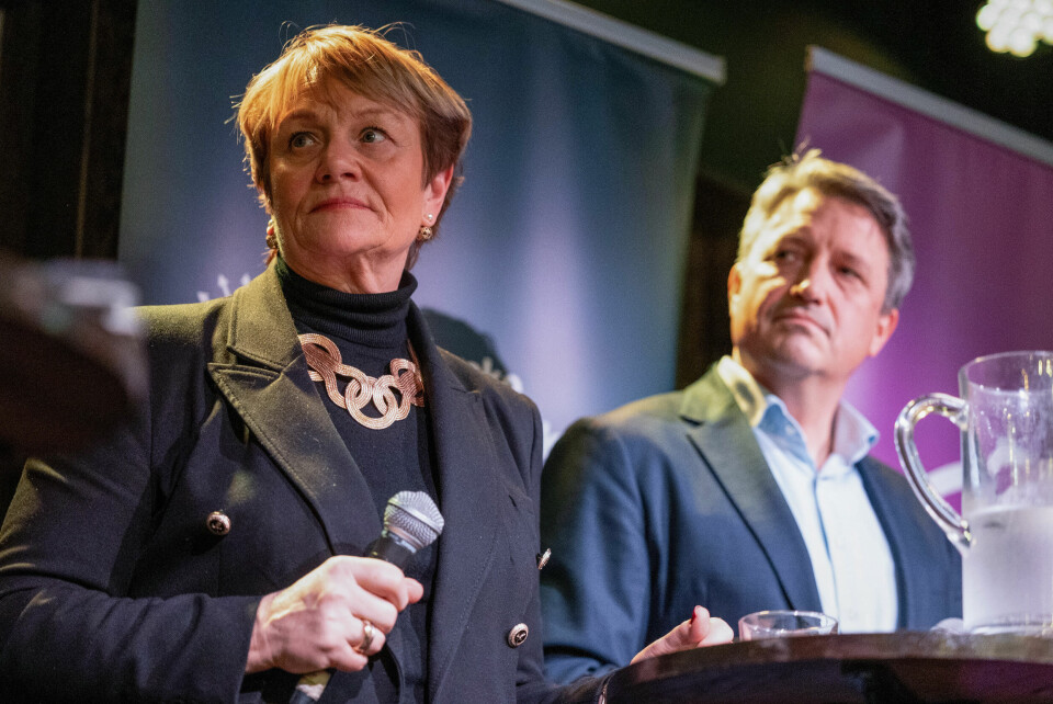 Kate Hansen Bundt, generalsekretær i DNAK, og Robin Allers ved Institutt for forsvarsstudier under tysk valgvake i Oslo søndag kveld. Foto: Amanda Pedersen Giske / NTB Kate Hansen Bundt, generalsekretær i DNAK, og Robin Allers ved Institutt for forsvarsstudier under tysk valgvake i Oslo søndag kveld. Foto: Amanda Pedersen Giske / NTB